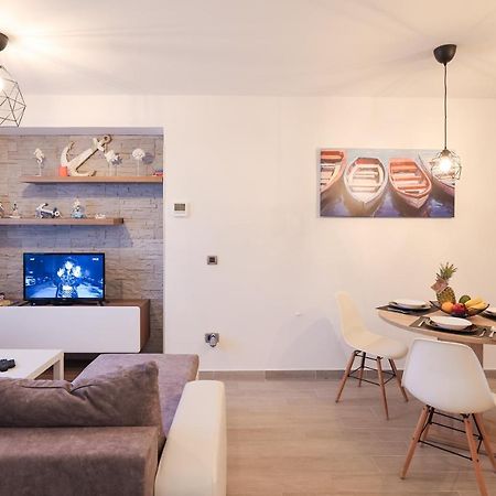 Coco Apartamento Pirovac Exterior foto