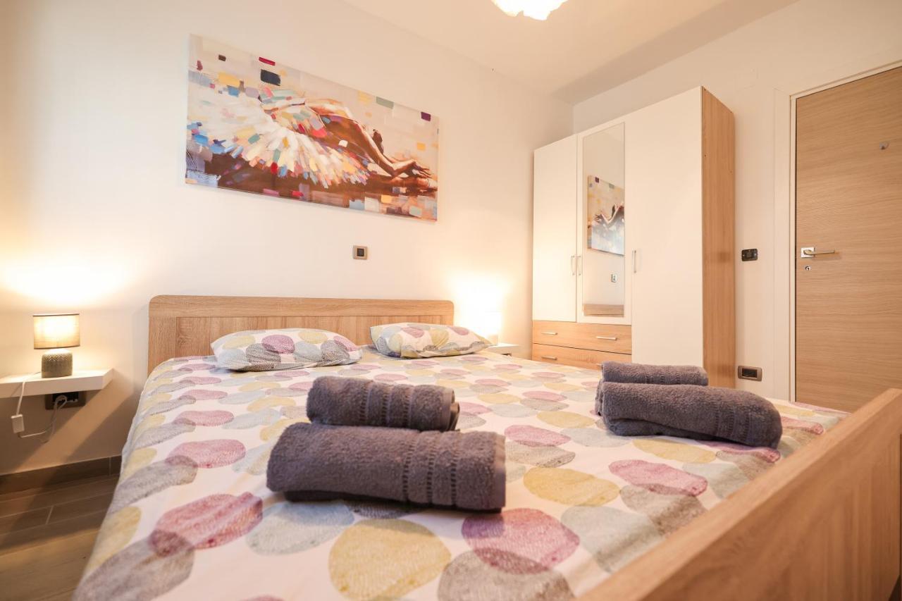 Coco Apartamento Pirovac Exterior foto